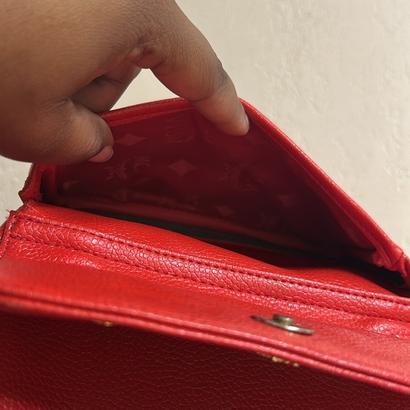 MCM Red Leather Large Backpack Vintage - Picture 15 of 15